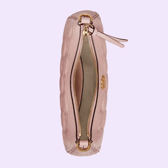 thanks to its super soft finish. The textured GG motif defines a selection of handbags