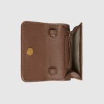 sans-serif; font-size: 12px; vertical-align: baseline; color: #4b4b4b; background-color: #ffffff;">A new mini bag shape is presented within the Ophidia collection