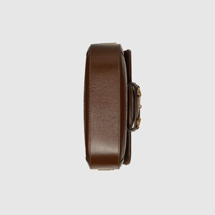 sans-serif; font-size: 12px; vertical-align: baseline; color: #4b4b4b; background-color: #ffffff;">Petite versions of the Gucci Horsebit 1955 add a hybrid twist to the vintage inspired line. Enriched with two different shoulder straps