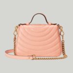 sans-serif; font-size: 12px; vertical-align: baseline; color: #4b4b4b; background-color: #ffffff;">The mini GG Marmont top handle bag has a softly structured shape and an oversized flap closure with Double G hardware. Equipped with a leather top handle and chain shoulder strap