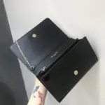 there are two patch pockets and a zip pocket for further storage versatility.Indulge in the impeccable craftsmanship and timeless appeal of the Christian Dior Black 30 Montaigne Patent Calfskin Wallet On Chain S2059. It is a true embodiment of the iconic Dior brand and the essence of the prestigious 30 Montaigne collection.
