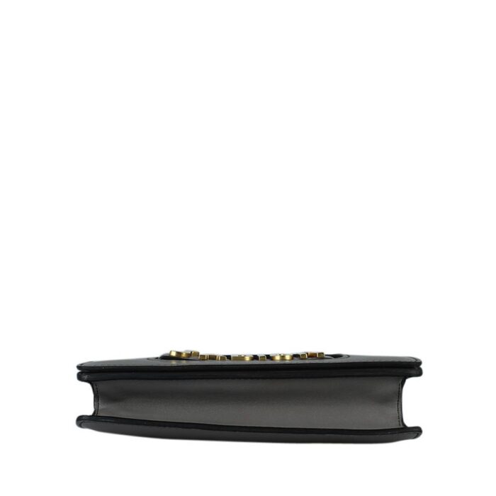 Type: Shoulder Bag