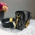 the Christian Dior Oblique 30 Montaigne Box Bag M9204 is the perfect accessory to elevate any outfit. Indulge yourself in the timeless beauty of Dior with this exquisite bag from the 30 Montaigne collection.