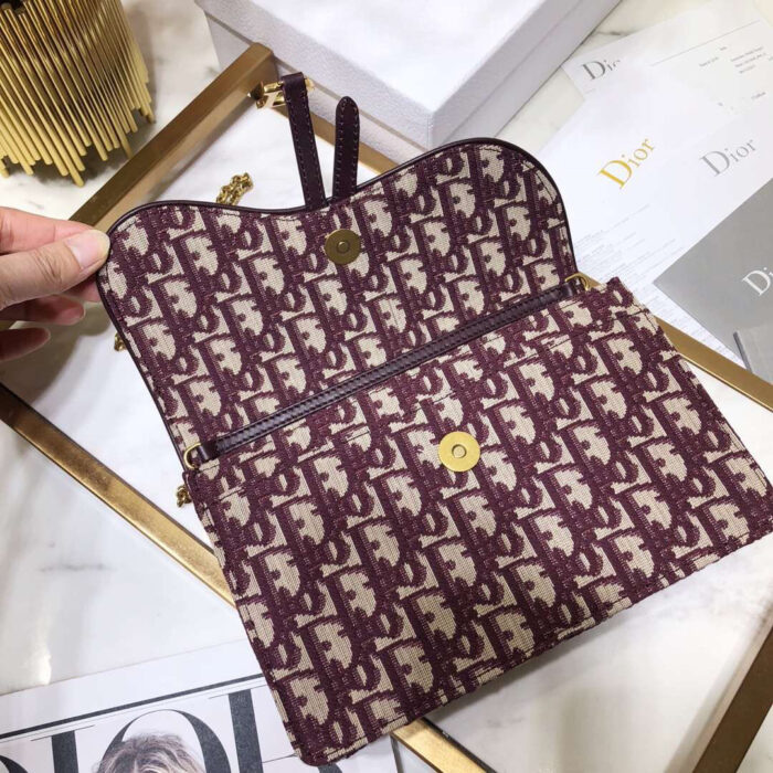 sans-serif; font-size: 12px; background-color: #ffffff;">- 100% Dior Oblique jacquard canvas
