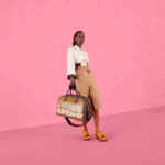 emblematic House’s motifs mix with those of the historic sportswear brand adidas resulting in a series of hybrid looks.