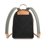 - Brand : Louis Vuitton