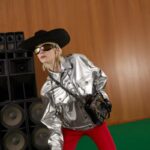 sans-serif; font-size: 16px; background-color: #ffffff;">Gucci's March of Love" new fashion series interprets many of the brand's recognizable elements into a mini version of the design