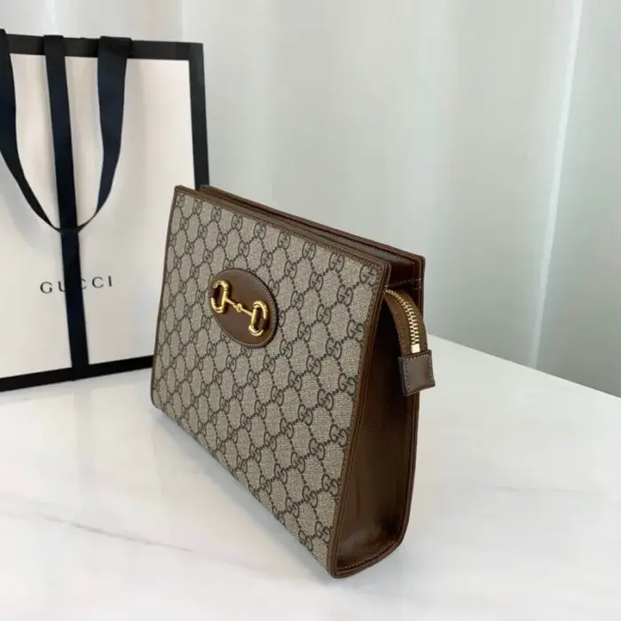 and 2.8 inches in depth.In line with the handbag collection