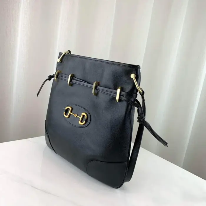 a symbol deeply rooted in Gucci’s heritage and borrowed from the equestrian world