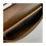 one zipper pocket