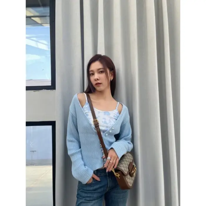 this bag is truly a masterpiece.The 1955 Horsebit collection pays homage to Gucci’s rich heritage and iconic design elements. The Horsebit detail