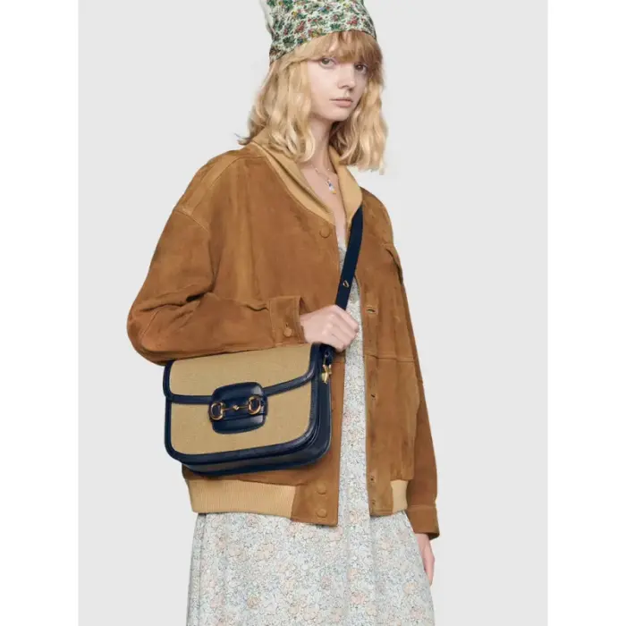 this bag showcases the iconic Horsebit detail at the front