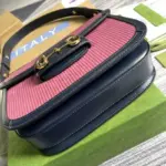 this bag also features three gussets
