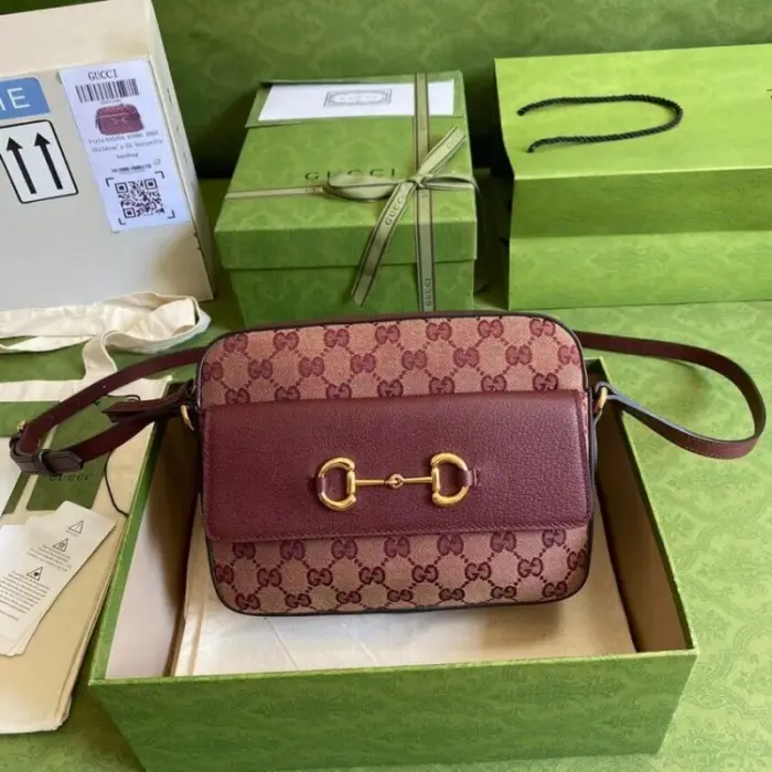 and 2.6 inches in depth.The iconic Horsebit design has become synonymous with the Gucci brand