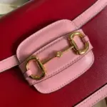 these button covers can be used to cover the exposed studs for a seamless and polished look.The interior of the bag features three gussets