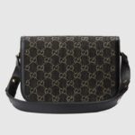 sans-serif; font-size: 16px; background-color: #ffffff;">Gucci Horsebit 1955 shoulder bag in denim offers a fresh take on a classic piece. The new designs launched by the brand aim to break the shackles of the inherent rules of the fashion industry