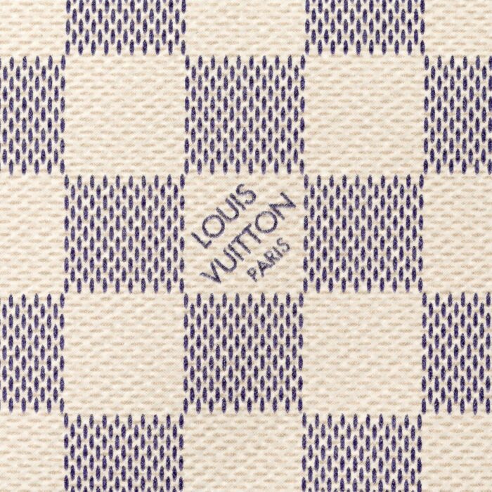 Brand: Louis Vuitton