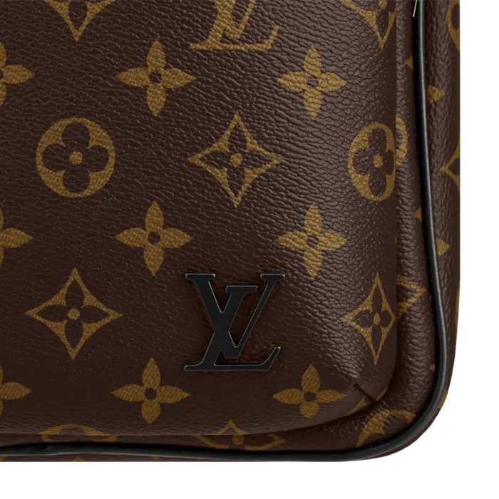 it exudes masculine elegance. The front zipped pocket and small zipped pocket on top of the bag make this Avenue Slingbag practical.