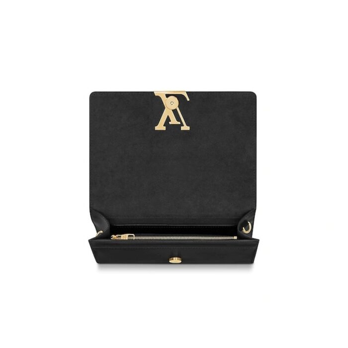 smooth calfskin leather with a beautiful golden chain and opening clasp to make a truly elegant clutch.