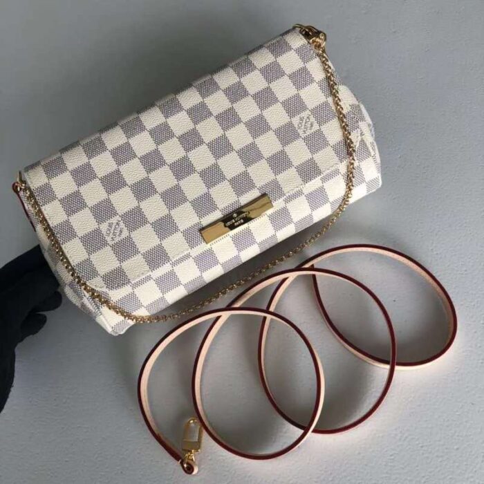 Brand: Louis Vuitton
