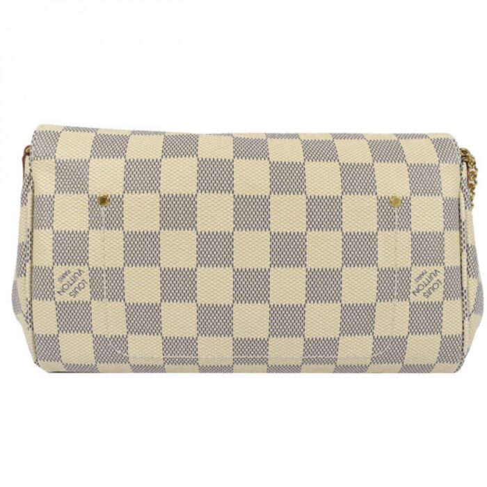 sans-serif; font-size: 14px; letter-spacing: 0.3px; background-color: #ffffff;">The versatile Pochette Favorite looks delightful in Damier Azur canvas. Its pure