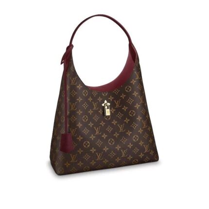 <p><span style="color: #545454; font-family: 'Noto Sans'; font-size: 14px; background-color: #ffffff;">This casual-chic hobo style in the Maison's iconic canvas features a Monogram Flower padlock in shiny golden metal</span></p>