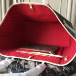 sans-serif; font-size: 12px;">Louis Vuitton celebrates the Neverfull with a new version of this iconic bag. Look inside to discover a host of refinements. The redesigned interior features a fresh textile lining and heritage details inspired by House archives. Best of all