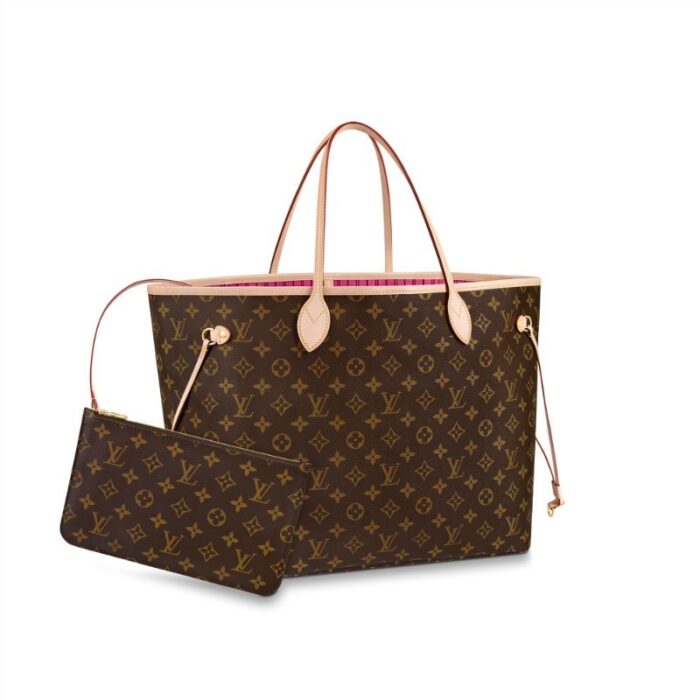 The Neverfull GM tote unites timeless design with heritage details. Made from supple Monogram canvas with natural cowhide trim