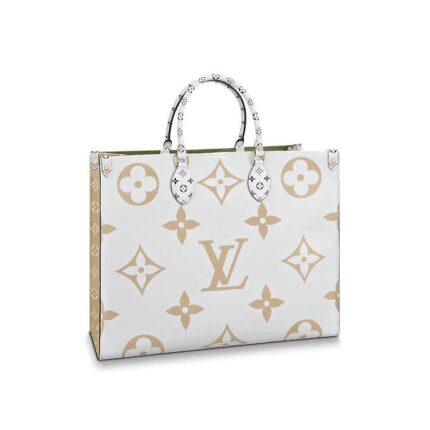 The aptly named Onthego tote bag goes shopping