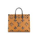 and top handles make the Onthego perfect for everyday use.Detailed features16.14 x 13.39 x 7.48 inches(Length x heightx width )•L 16.1 x H 13.4 x W 7.5 inches•Ivory and Havana Beige•Monogram coated canvas•Monogram coated-canvas trim•Textile lining•Gold-color hardware•2 top handles for hand or elbow carry•2 long shoulder straps (drop: 28 cm/11.0 inches) for shoulder carry•Flat zipped pocket inside•Double pocket inside