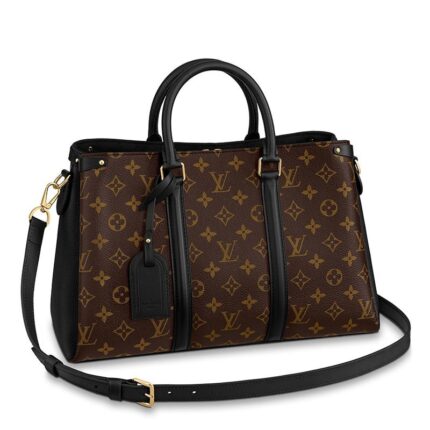 An elegant choice for city wear