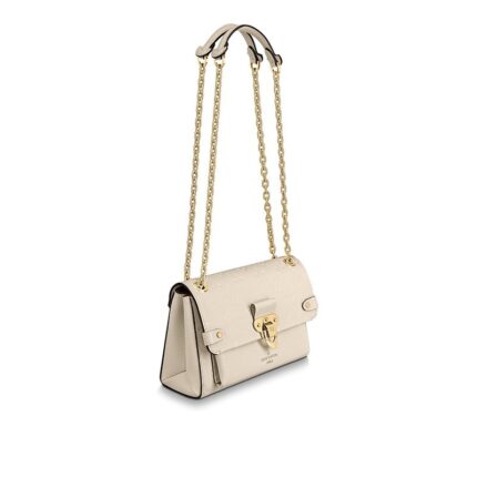 <p><span style="color: #545454; font-family: 'Noto Sans'; font-size: 14px; background-color: #ffffff;">The new Vavin BB brings a contemporary twist to a classic bag. Its sophisticated mix of smooth and embossed Monogram Empreinte leather contrasts with the gold finish of the comfortable chain strap and the clasp modeled after Louis Vuitton’s historic trunk locks. Compact yet large enough to hold all the essentials