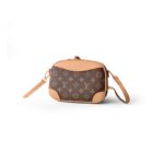 - Type : Shoulder Bags