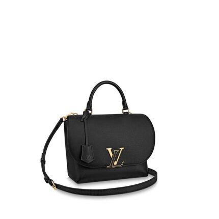 he High-end cross-body handbag in soft calfskin is Louis Vuitton's sophisticated reinterpretation of a classic messenger. Ideal for every day