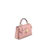 timeless day bag for the active woman.Detailed Features10.83 x 6.69 x 4.53 inches(Length x Height x Width)•Rose Poudré Pink•Embossed supple grained cowhide leather and supple grained cowhide leather•Supple grained cowhide leather trim•Microfiber lining•Gold-color hardware•Magnetic signature lock•Top handle for hand or elbow carry•Removable
