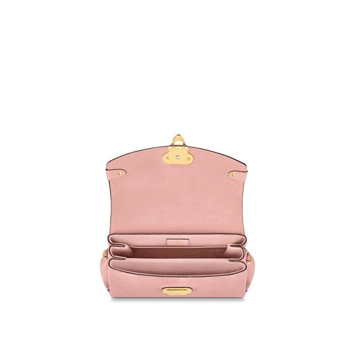 max. 50 cm/19.7 inches)•Front flap•2 inside compartments•Inside flat pocket•Leather name tag