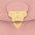 - Brand : Louis Vuitton