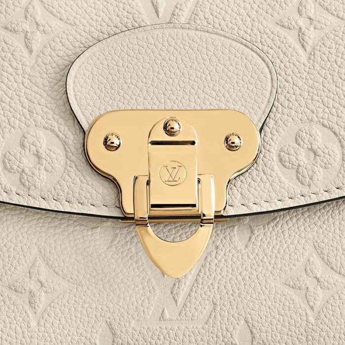 - Brand : Louis Vuitton