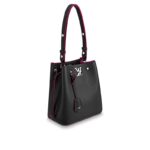 the Lockme Bucket handbag is lightweight and comfortable. Crafted from supple grained calf leather