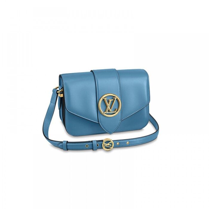 sans-serif; letter-spacing: 0.4px;">The structured yet curved lines of the LV Pont 9 handbag are fashioned from smooth leather. The LV Circle