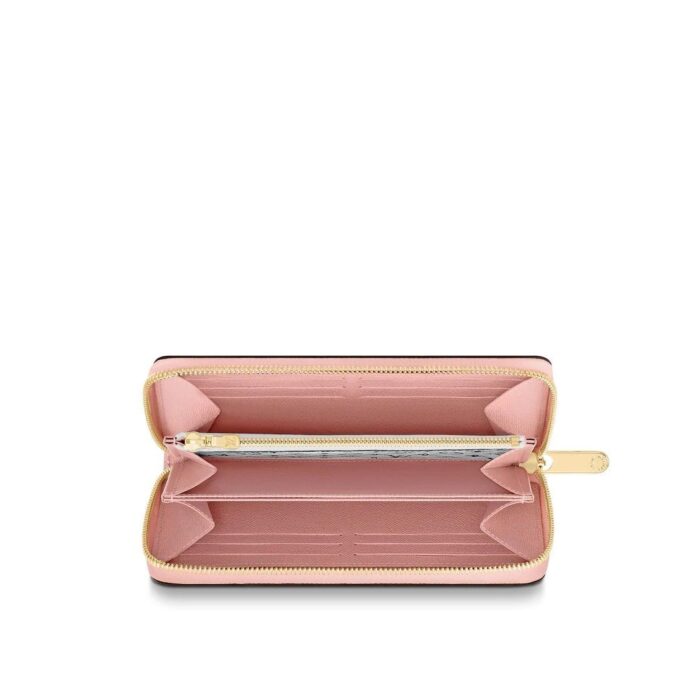 including multiple credit-card slots and a zipped coin pocket