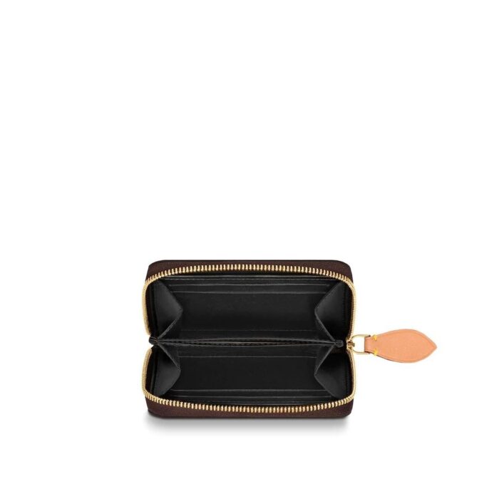 - Brand : Louis Vuitton