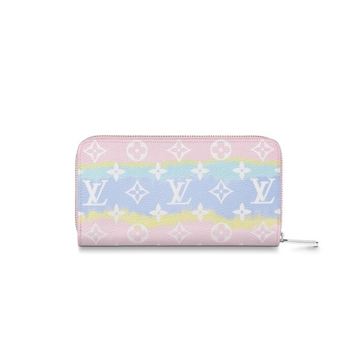 compartments and card slots.Detailed Features7.68 x 4.13 x 0.98 inches(Length x Height x Width)•Pastel•Monogram coated canvas•Cowhide-leather lining•Silver-color hardware•Zip closure•3 large gusseted compartments•Open compartment for bills•Zipped coin pocket•2 inside flat pockets•12 card slots