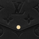 Type: Clutches