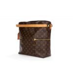 - Brand : Louis Vuitton