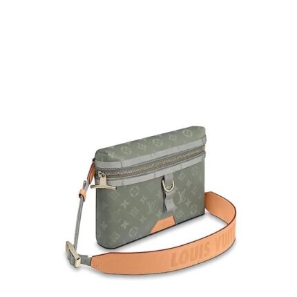 A compact model designed for cross-body wear