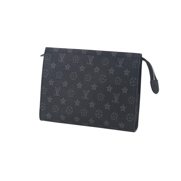 The largest of the toiletry pouch in Monogram canvas boasts a spacious interior with gusset sides for easy storage. It slips easily into a handbag.Detailed Features•26 x 20 x 5 CM(Length x Height x Width)•Monogram canvas•Silver zip closure with leather tab•Washable lining