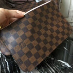 sans-serif; font-size: 12px;">Legendary Neverfull: always exactly what you need it to be. Capacious but not bulky