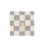 the elegant Pochette Felicie in Damier Azur canvas is the stylish solution to carry and organise all your daily essentials. Much more than a wallet
