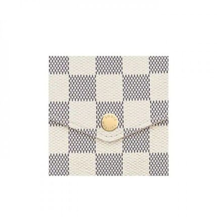 the elegant Pochette Felicie in Damier Azur canvas is the stylish solution to carry and organise all your daily essentials. Much more than a wallet